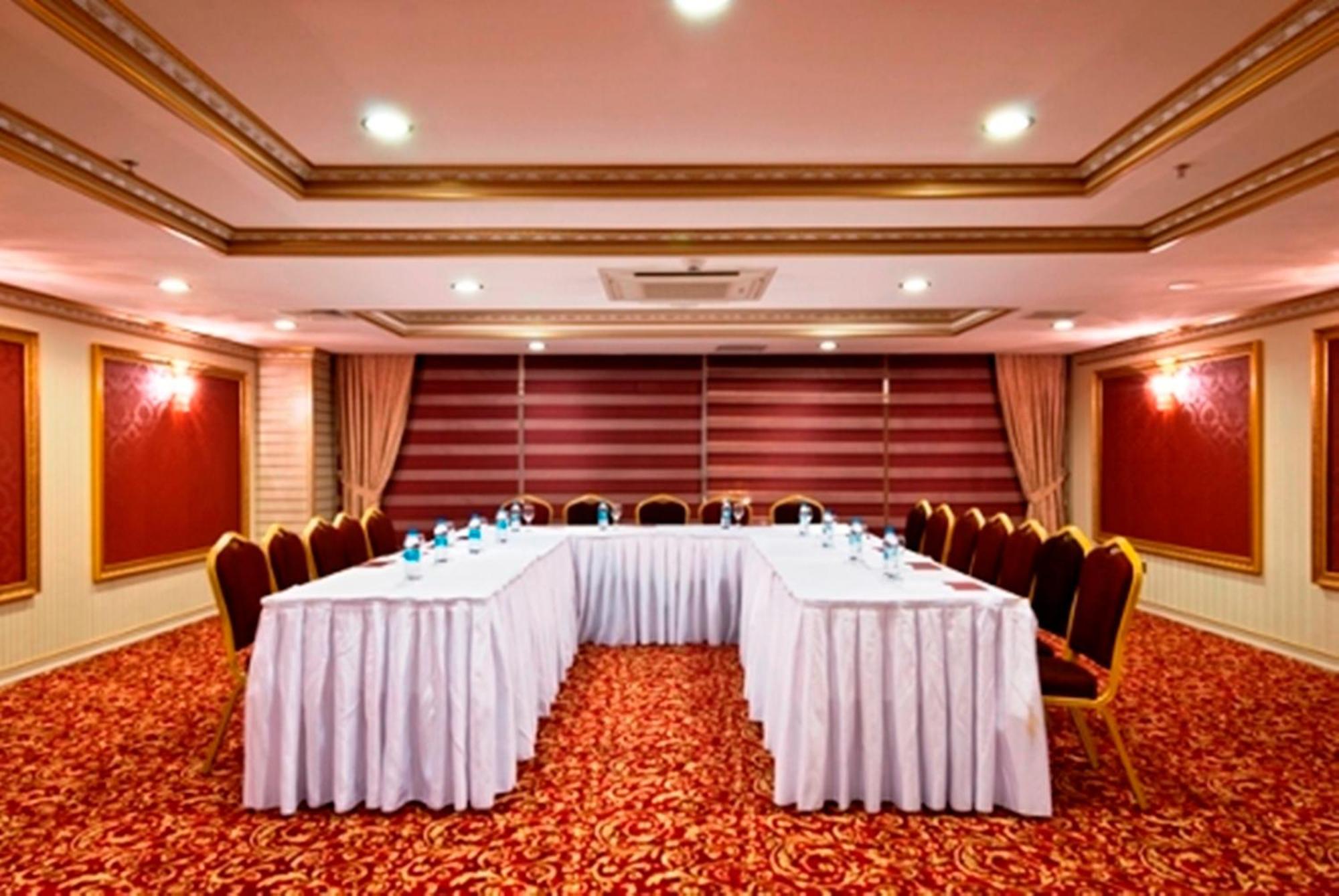 Yuecesoy Liva Hotel Spa & Convention Center Mersin Buitenkant foto